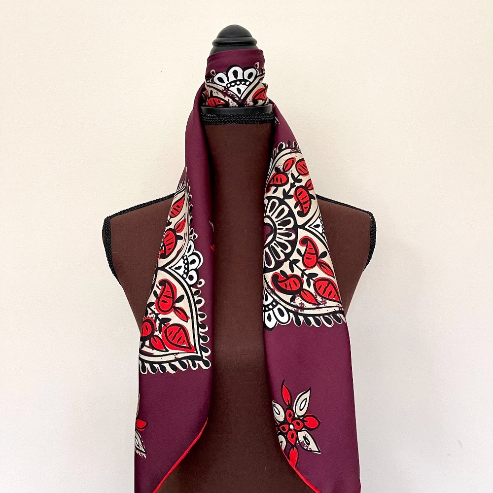 New Burberry Scarf Lucky Flower Print Burgundy Alhambra Floral Silk Wrap